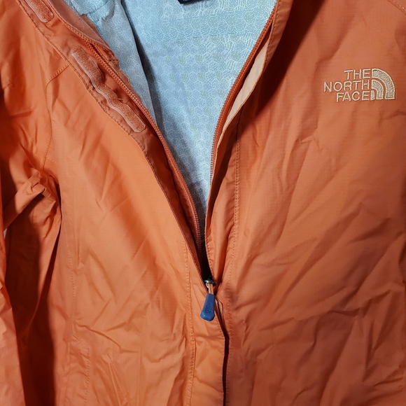 The North Face Womens Orange HyVent Rain Jacket Size Large - Picture 7 of 9